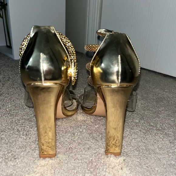 New Vigo Fiore Snake Cuff Heels - Picture 4 of 7